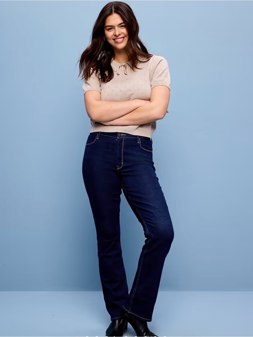 Old Navy women’s 16 long mid rise wow boat cut stretch denim jeans, (new)